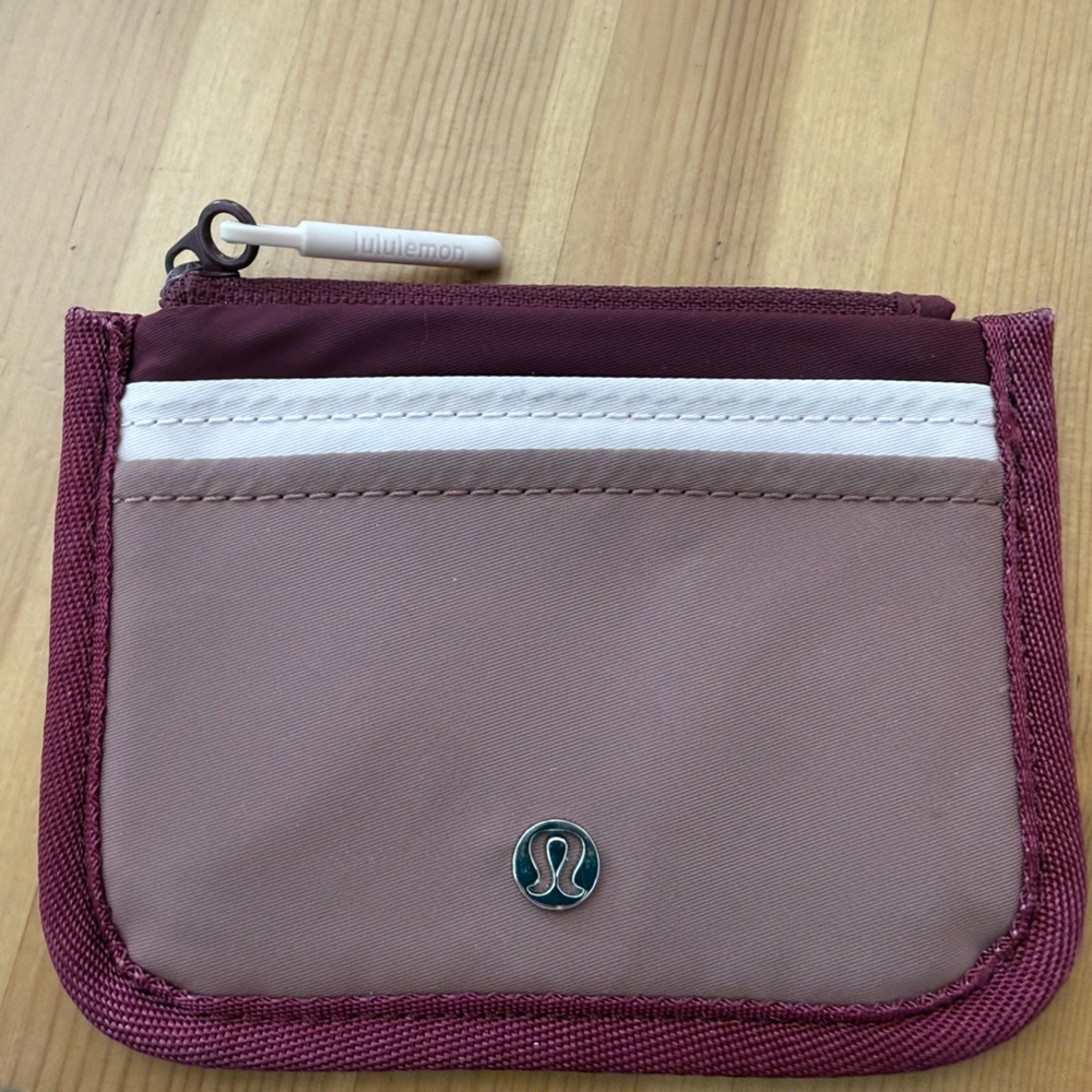 Lululemon Wallet